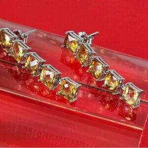 925 Sterling Silver Earrings 3cm with Natural Citrine Gemstone.